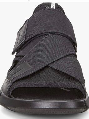 Ecco Men's Black Elastic Crossover Sandal